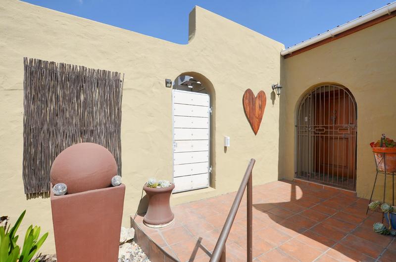 4 Bedroom Property for Sale in Blommendal Western Cape